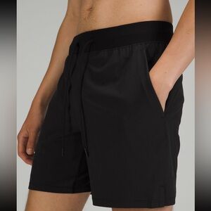 Lululemon T.H.E linerless short 7 inch